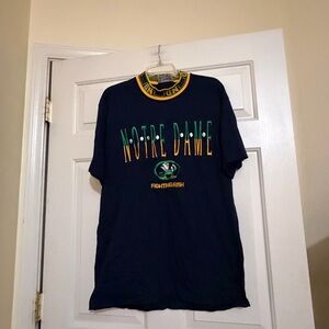 Vintage Notre Dame Embroidered Tee T-Shirt VTG 90s USA Made Collar Irish L Large